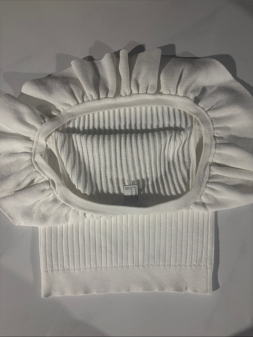 Forever 21 White Off-the-Shoulder Ruffle Ribbed Top - Picture 4 of 6